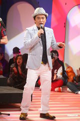 组图：侯佩岑吴宗宪黑白配 刘畊宏王婉霏不怕小三