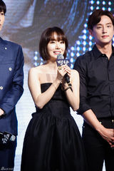 组图：朴有天李钟硕秀智等助阵《鸣梁》