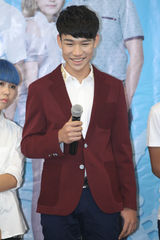 组图：青春校园电影《谁的青春不叛逆》开机