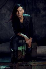 组图：黄义达演唱会概念写真展柔情魅力