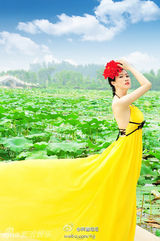 组图：芙蓉姐姐变美艳荷花仙 恨嫁心切想要男友