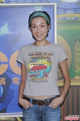 组图：吴绮莉拒回应房祖名吸毒 郑丹瑞望返电台