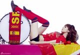 组图：柳岩化身性感足球宝贝 热辣短裤秀美腿