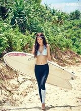 组图：韩星闵孝琳拍写真 大秀完美身材