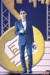 组图：容祖儿望房祖名振作 张智霖怕儿子碰毒品