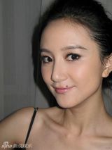 幻灯：李倩2009多栖发展 化茧成蝶魅力无限