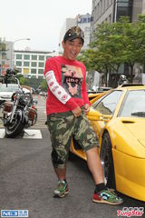 组图：吴宗宪综艺节目当评审 孙耀威献出处女秀