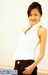 组图：黄海波神秘女友曲栅栅私照曝光 清纯80后