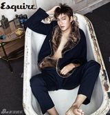 组图：李敏镐拍写真 秀长腿演绎牛仔时尚