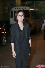 组图：TVB资深化妆师设灵 苗侨伟黎耀祥等追思