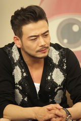 组图：佟丽娅杨烁杨文军做客聊《刀客家族》