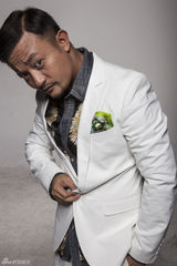 组图：熊汝霖最新写真 成熟型男展多面魅力