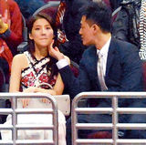 组图：林峰吴千语戴情侣戒当众甜蜜热吻