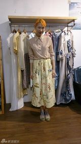 组图：王若琳宣传新专辑 欲挥别文青形象做自己