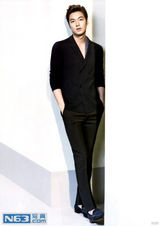 组图：长腿偶吧李敏镐登时尚封面展高富帅魅力