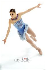 组图：花滑选手金妍儿时隔7年首次参加国内比赛