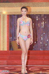 组图：ATV亚洲小姐众佳丽泳装火辣展身材