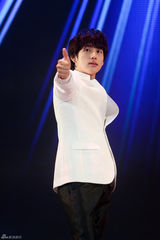 高清组图：韩团帝国之子分队首唱会 将发新曲