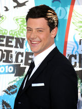 高清组图：《欢乐合唱团》男星考瑞-蒙坦斯浅笑迷人