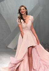 高清组图：超模米兰达-可儿墨西哥走秀靓丽多姿