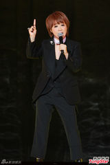 组图：张学友林忆莲献唱追忆林振强 Eason观看