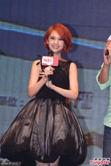 组图：电台演唱会众星上阵 杨丞琳压轴掀高潮