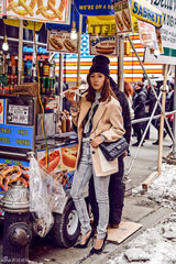 组图：王珞丹长发造型盘点 凸显女人味文艺气质