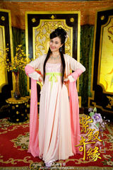 策划：众女星古装扮相大比拼 哪款才是你的菜