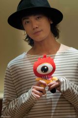 组图：霓虹星赤西仁 我会讲中文我要上头条