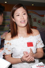 组图：周家蔚为儿子弃事业 陈庭欣愿做房奴