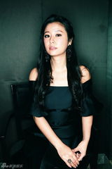 组图：林心如不排斥姐弟恋 自曝吻戏从来不借位