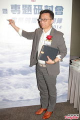 组图：曝王维基十万一集邀李心洁拍剧 拒透详情