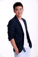 组图：张萌龚蓓苾《我的婚姻谁做主》曝定妆照