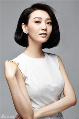 组图：潘之琳最新写真 笑容甜美恬淡宜人