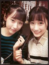 组图：复旦双胞胎姐妹花走红 清纯可爱电晕宅男