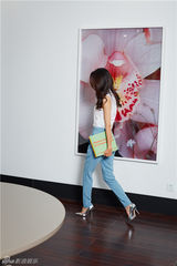 组图：佟丽娅婚后大片清新卖萌宛若少女