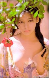 组图：徐若瑄早期性感写真曝光 青涩甜美