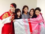 组图：少女时代Jessica被退队 微博多晒成员亲密照