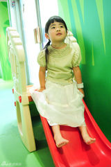 曹格儿女玩嗨：姐姐被玩具丑哭哥哥变怪兽