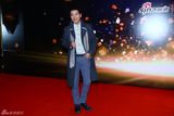 组图：2013新浪微博之夜红毯 戴军幽默亮相