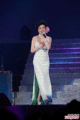 组图:单紫宁个唱纪念邓丽君 关礼杰李国祥捧场