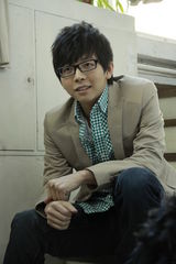 高清：胡夏最新写真曝光 萌神附体气质斯文