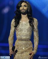 策划：浓妆不专属 看男歌手如何妖艳逆袭