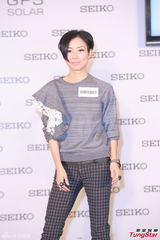 组图：郑秀文克服驾车恐惧 望个唱加开慈善场