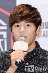 组图：ZE:A桐俊TingG度希等出演《寄宿24号》