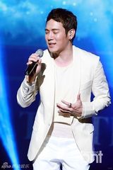 组图：FTTS新专回归秀 十五年不变兄弟情