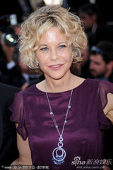 幻灯图：《零点倒计时》首映 梅格-瑞恩优雅熟女风