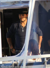 《绝望主妇》伊娃被曝与佩内洛普胞弟热恋 亲密搭肩