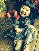 组图：儿童节萌娃当道！众星晒亲子照欢乐过节