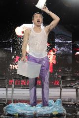 组图：邓超不怕娘娘发威吐槽孙俪 现场战冰桶